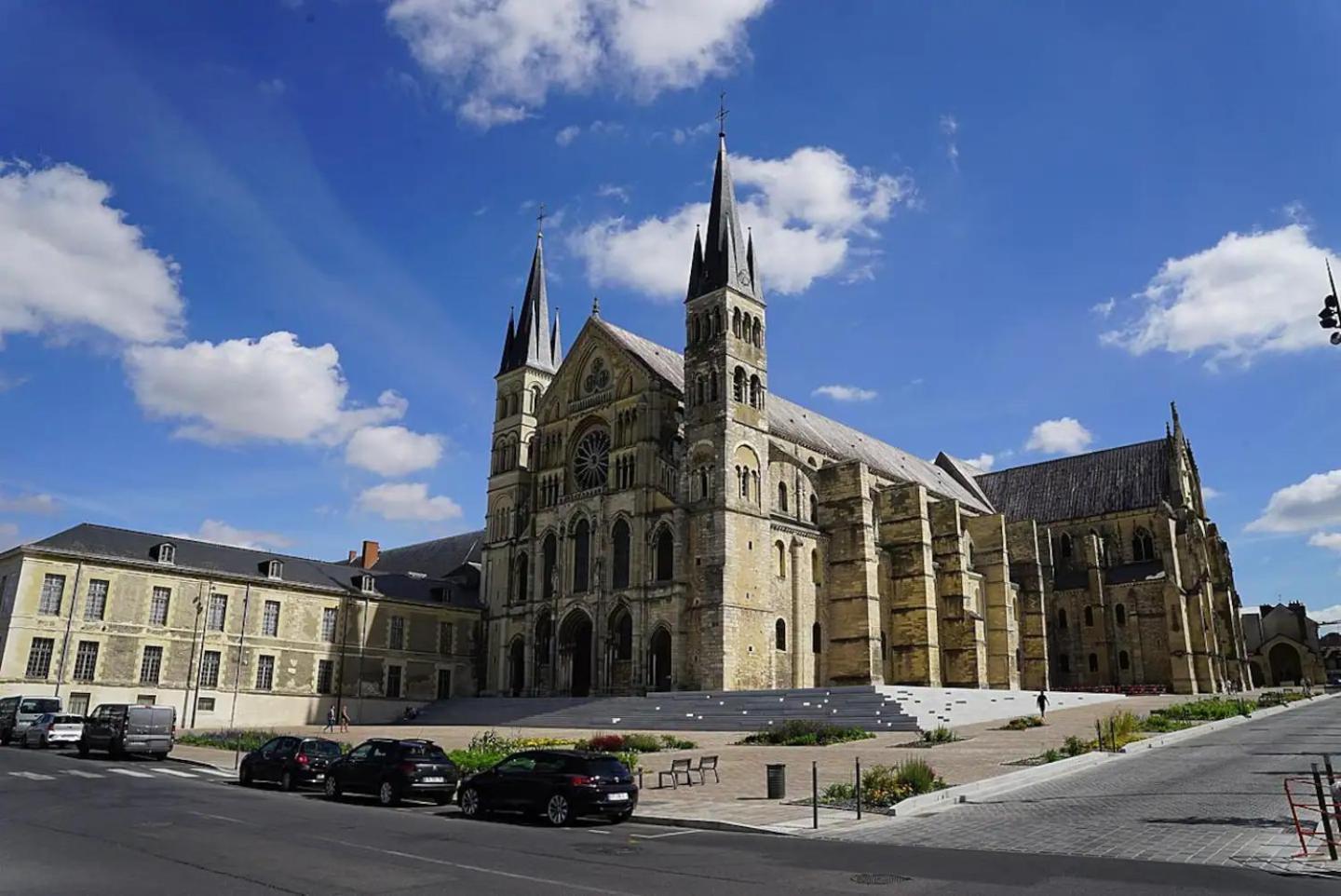 Cathedrale/Centre/Free Parking Apartment Reims Luaran gambar