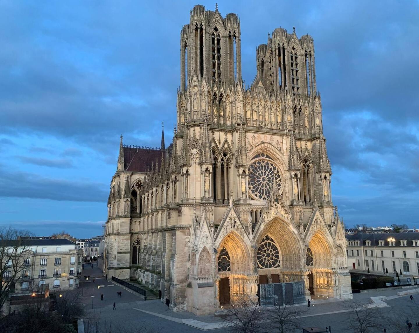 Cathedrale/Centre/Free Parking Apartment Reims Luaran gambar